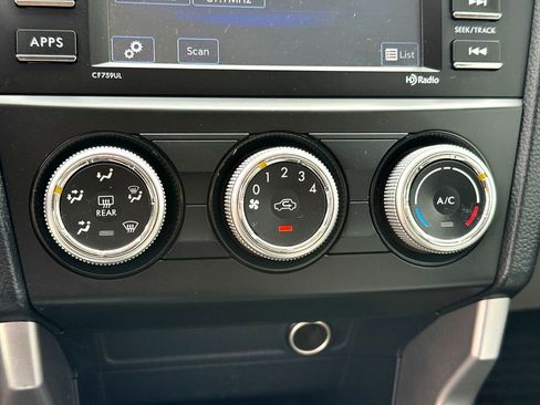 Used 2018 Subaru Forester 2.5i w/ Alloy Wheel Package image 22