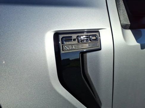 Used 2024 Ford F150 XLT w/ XLT Black Appearance Package AWD/4WD image 6