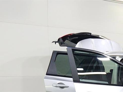 Certified 2023 Nissan Rogue SV image 29