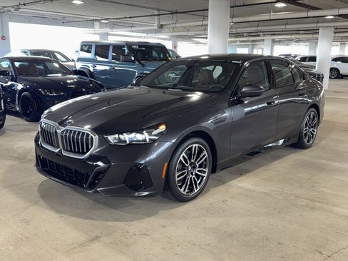 New 2026 BMW 530i w/ M Sport Package image 3