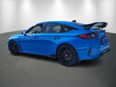 Used 2023 Honda Civic Type R image 5
