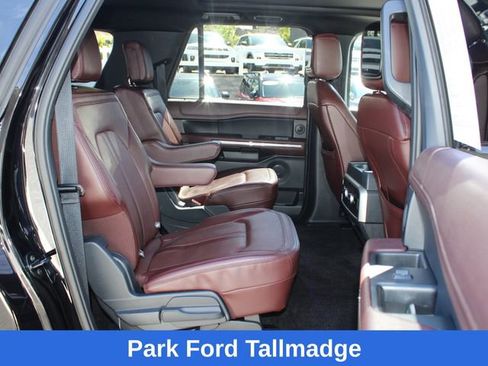 Used 2023 Ford Expedition Max Limited AWD/4WD image 27