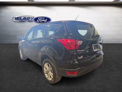 Used 2019 Ford Escape S image 3