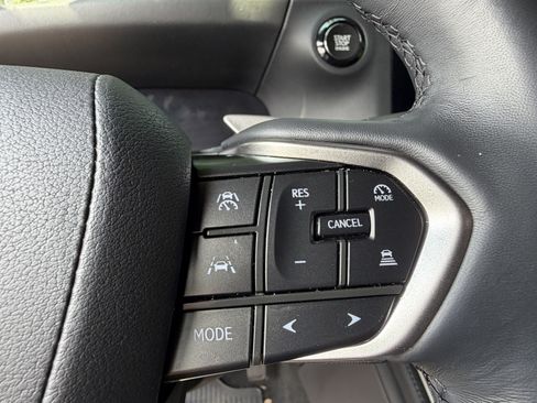 Used 2025 Lexus GX 550 AWD/4WD image 20