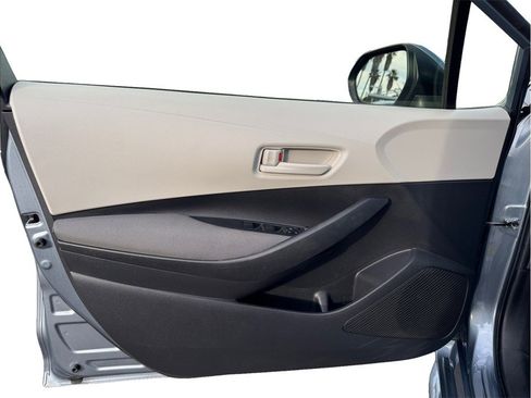 Used 2024 Toyota Corolla LE image 17