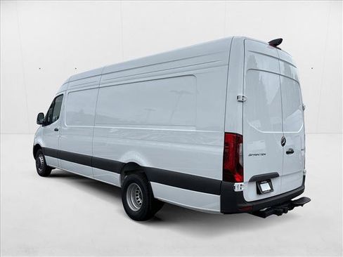 New 2025 Mercedes-Benz Sprinter 3500 image 9