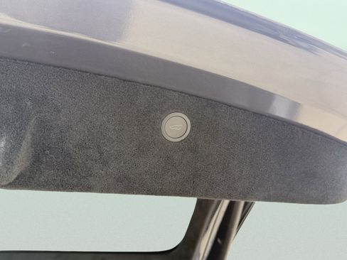 Used 2023 Tesla Model X image 41