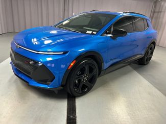 Used 2025 Chevrolet Equinox EV RS video 3