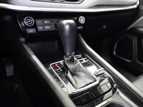 Used 2023 Jeep Compass Latitude image 27