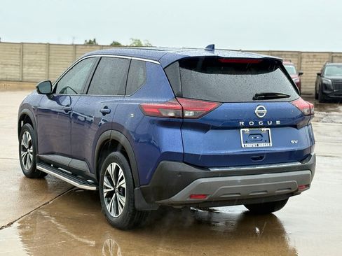 Used 2021 Nissan Rogue SV image 7