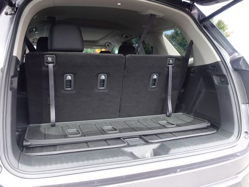 Used 2025 Honda Pilot Elite image 28