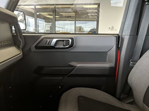 Used 2023 Ford Bronco 4-Door AWD/4WD image 20
