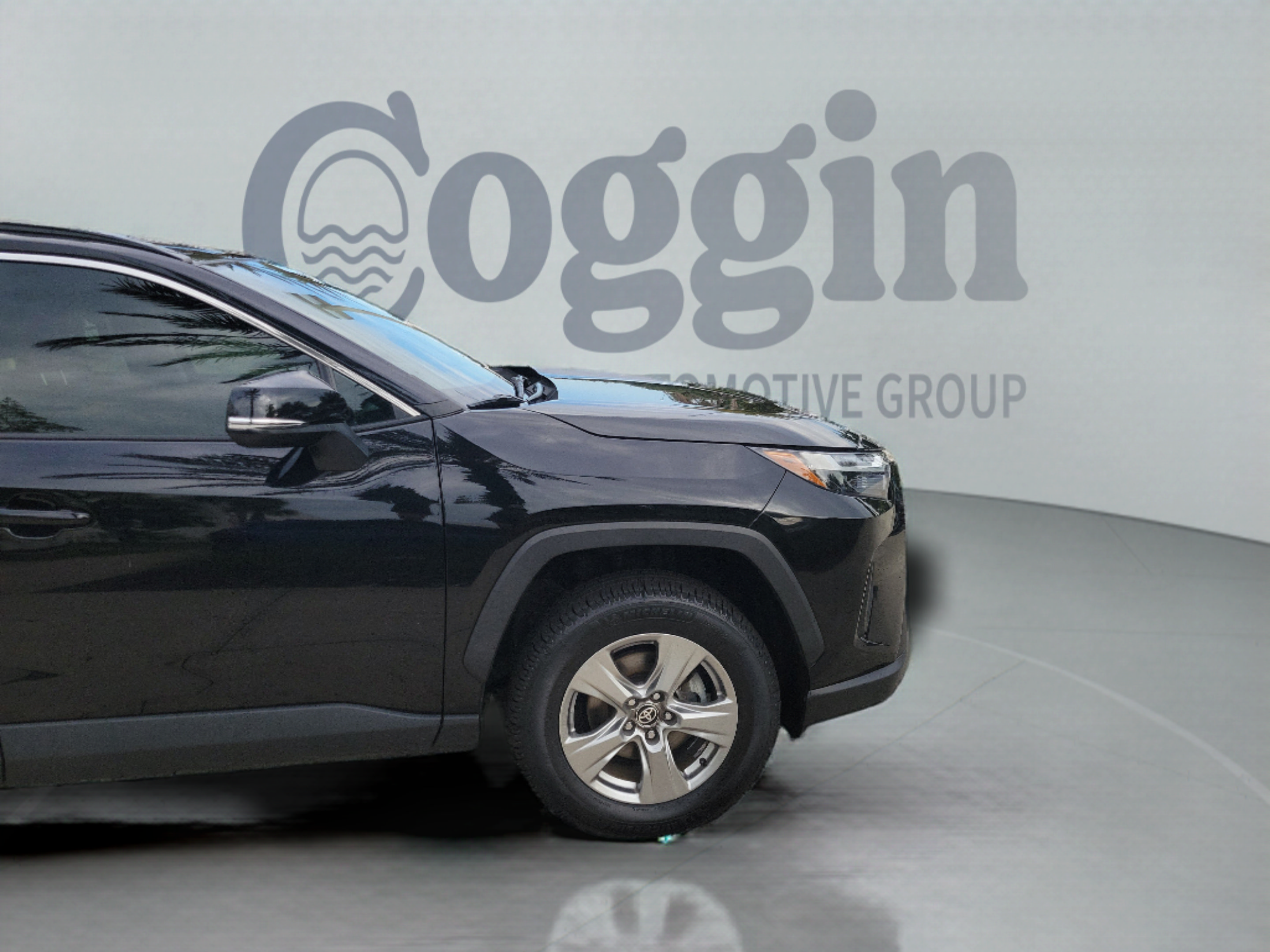 Used 2024 Toyota RAV4 XLE AWD/4WD image 34