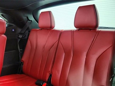 Used 2025 Acura MDX A-Spec image 32