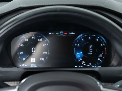 Used 2022 Volvo XC90 T6 Inscription w/ Advanced Package image 18