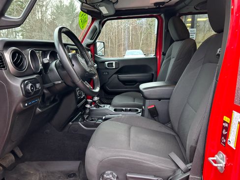 Used 2023 Jeep Wrangler Unlimited w/ Cold Weather Group AWD/4WD image 20