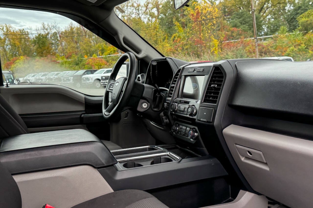 Used 2018 Ford F150 XL w/ Equipment Group 101A Mid AWD/4WD image 14