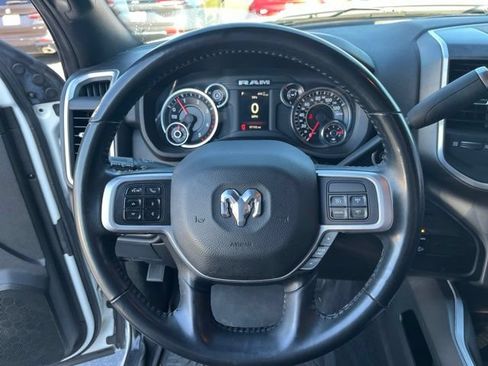 Used 2022 RAM 2500 Big Horn w/ Level 1 Equipment Group AWD/4WD image 17