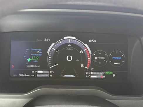 Used 2024 Toyota Sequoia SR5 AWD/4WD image 18
