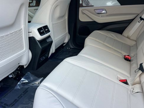 Used 2025 Mercedes-Benz GLE 580 4MATIC image 20