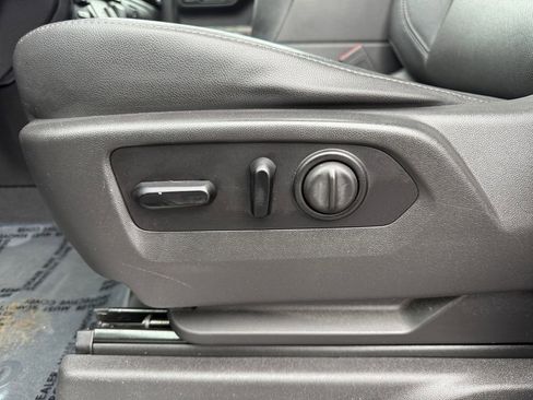 Used 2020 Chevrolet Silverado 1500 LTZ w/ LTZ Texas Edition image 10