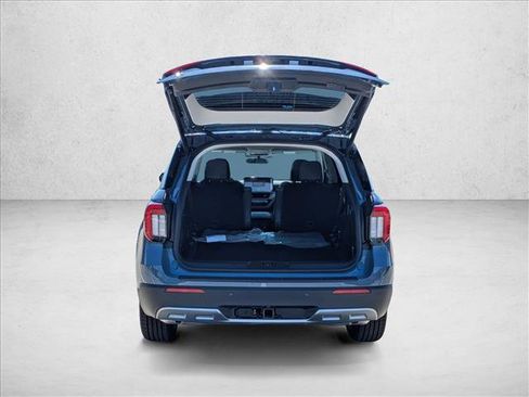 New 2026 Ford Explorer Active w/ Active Comfort Package image 6