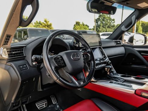 Used 2023 Lexus LX 600 F Sport w/ Accessory Package (Z1) AWD/4WD image 12