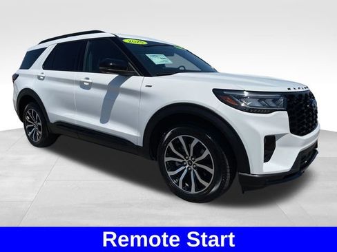 Used 2025 Ford Explorer ST-Line AWD/4WD image 7