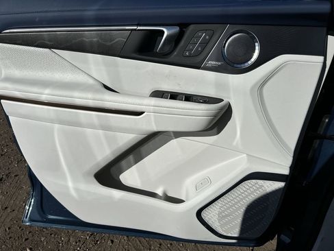 New 2026 Buick Enclave Avenir w/ Super Cruise Package FWD image 23