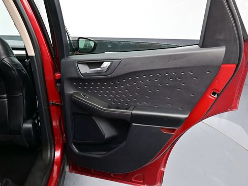 Used 2020 Ford Escape SEL FWD image 33