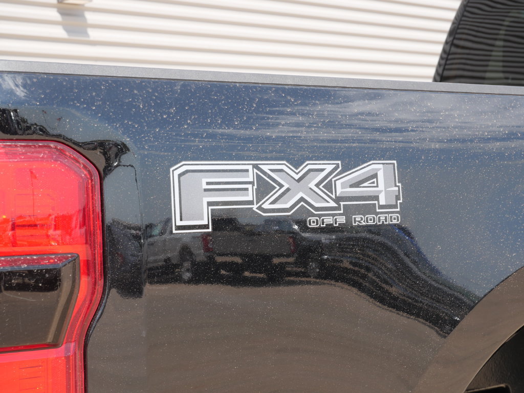 New 2026 Ford F350 Lariat w/ Black Appearance Package AWD/4WD image 10