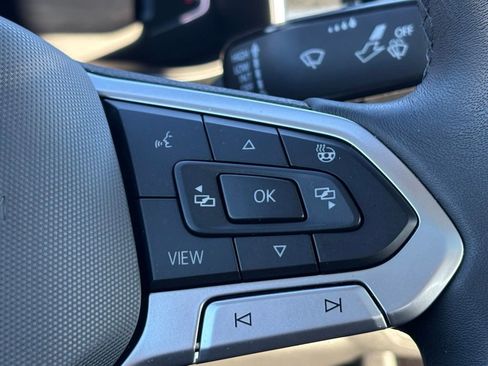 Used 2025 Volkswagen Jetta SEL image 20