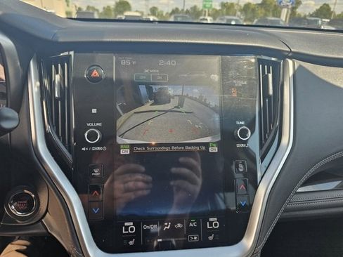 Used 2022 Subaru Outback Limited image 24