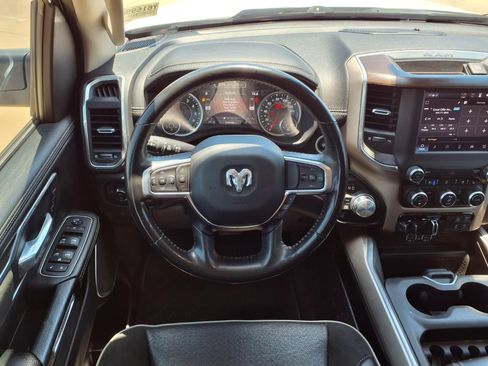 Used 2022 RAM 1500 Laramie AWD/4WD image 15