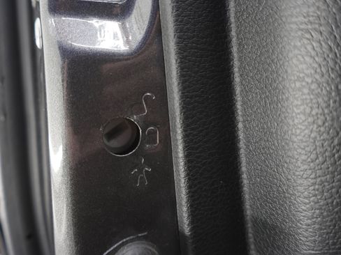 Used 2023 RAM 1500 Big Horn AWD/4WD image 36