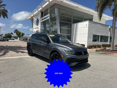 Certified 2024 Volkswagen Tiguan SE R-Line FWD image 1