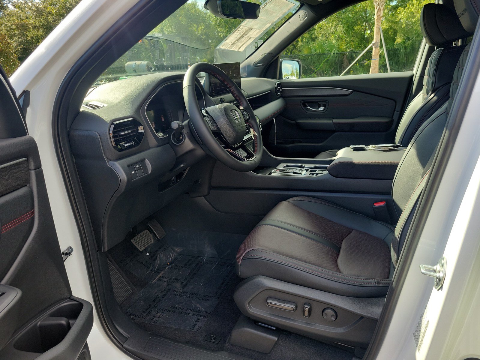 New 2026 Honda Pilot Black Edition image 15