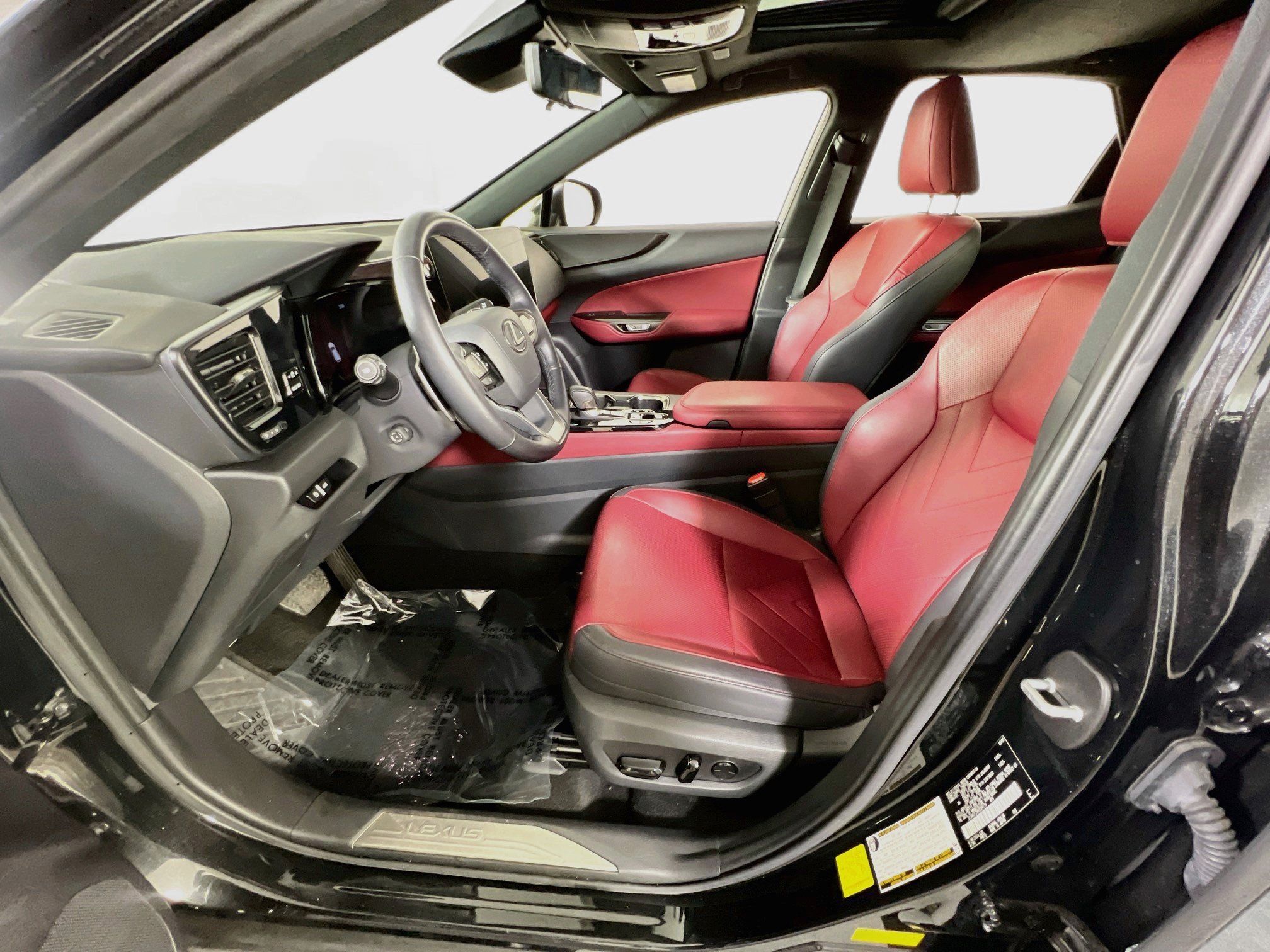 Used 2024 Lexus NX 450h+ AWD w/ Vision Package image 21