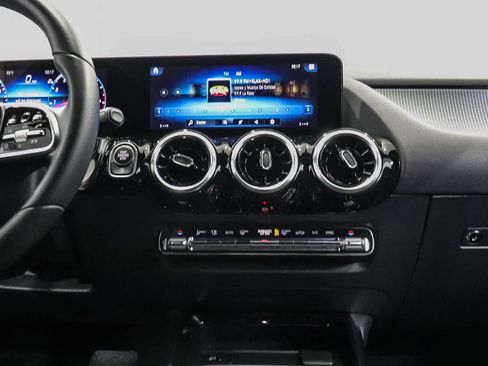 Certified 2023 Mercedes-Benz GLA 250 image 13