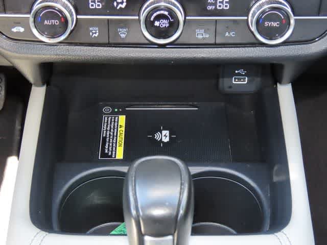 Certified 2024 Honda HR-V EX-L image 21