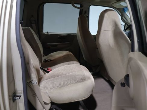 Used 2001 Ford F150 Lariat AWD/4WD image 19