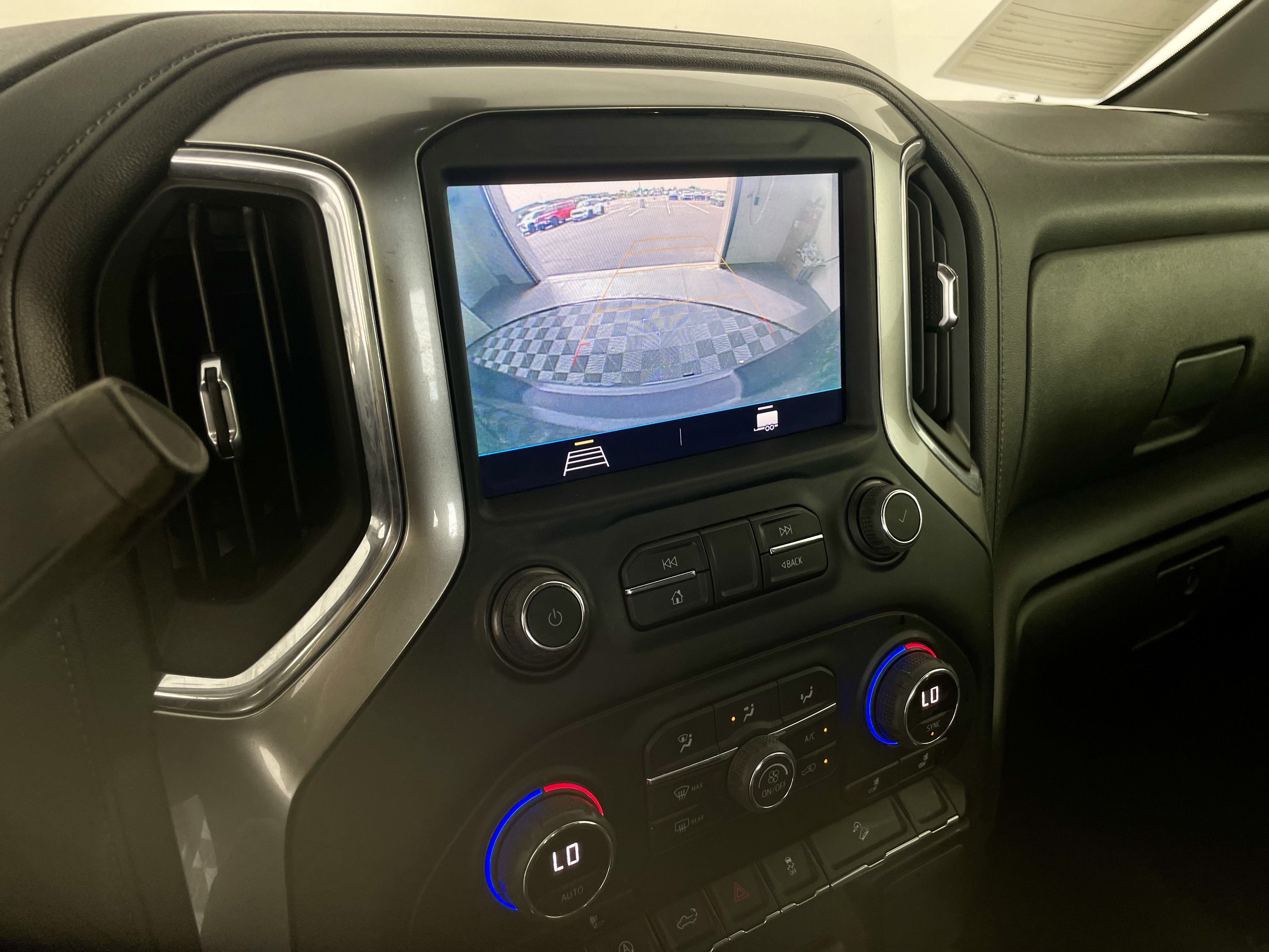 Used 2022 Chevrolet Silverado 1500 RST AWD/4WD image 16
