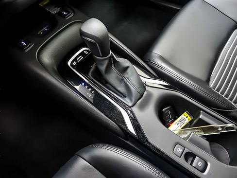 Certified 2026 Toyota Corolla XSE FWD image 21