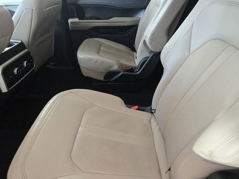 Used 2024 Ford Expedition Max Limited image 20