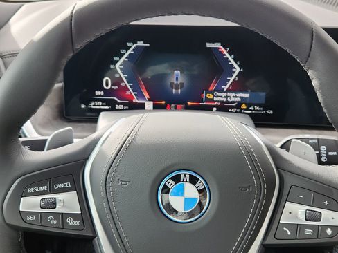 New 2026 BMW X5 xDrive50e w/ Climate Comfort Package AWD/4WD image 12