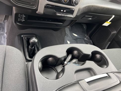 Used 2024 RAM 2500 Tradesman w/ Chrome Appearance Group image 20