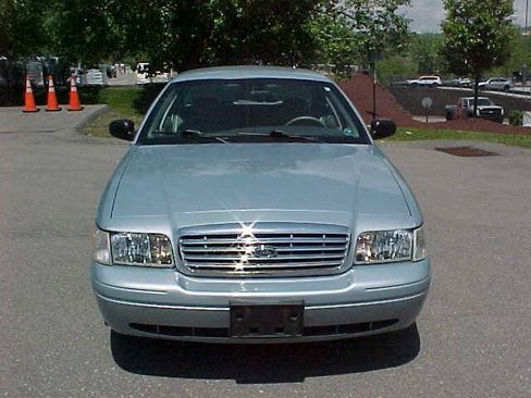 Used 2007 Ford Crown Victoria LX RWD image 8
