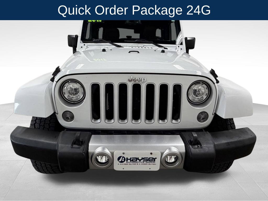 Used 2017 Jeep Wrangler Unlimited Sahara w/ Connectivity Group AWD/4WD image 4