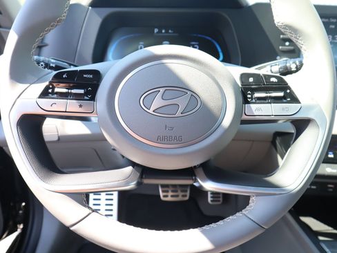 New 2025 Hyundai Elantra Sport image 11