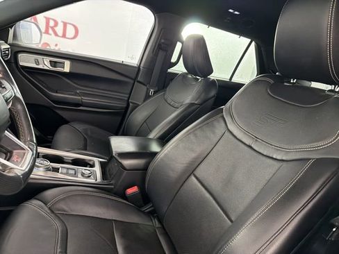 Used 2020 Ford Explorer ST image 11